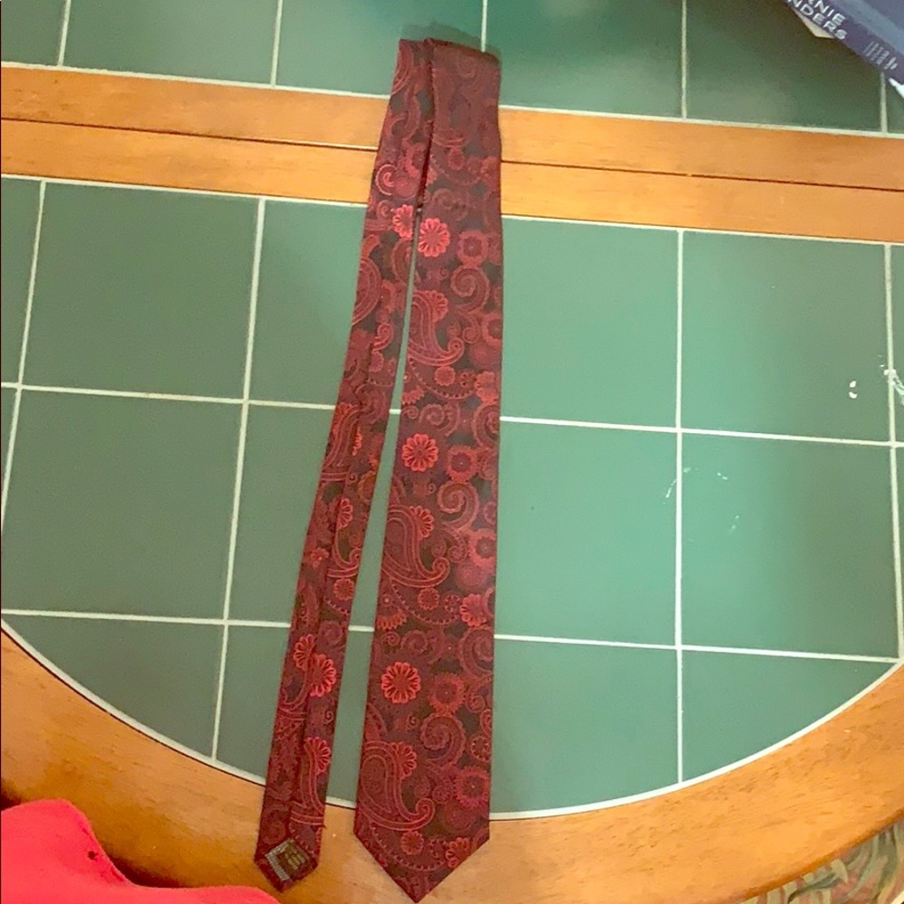 Men’s tie
